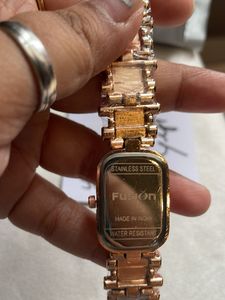 Anti Tarnish Watch For Females