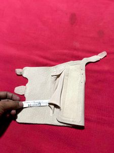 3M Futuro Wrist Support /  Size L