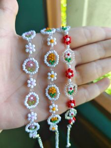 Daisy Beaded Jewelry Set