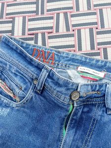 Men Denim Jean Very Good Condition
