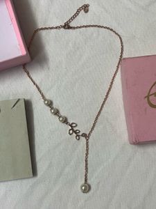 Pearl Leaf Necklace Best For Gifting