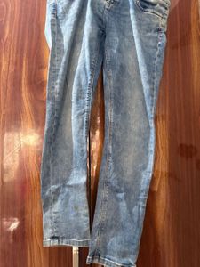 Good Jeans Usually Skin Fit