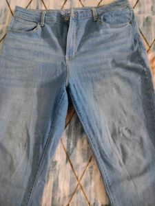 Light Wash Denim Jeans