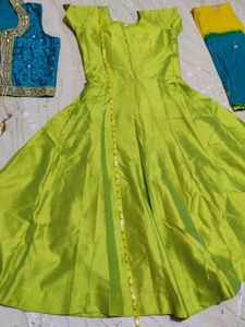 Parrot Green Fancy 3 Pieces Gown Attached Kenken