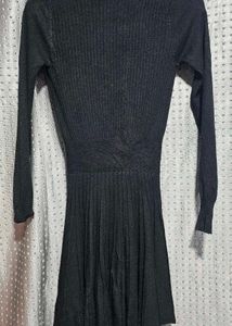 Elegant Black Knit Dress