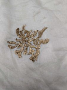 Elegant White Embroidered Kurta