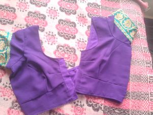 Elegant Purple Saree With Blouse