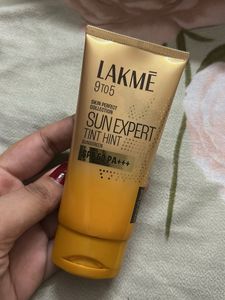 Lakme Sun Expert SPF 50