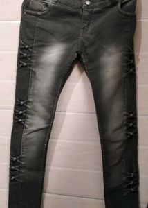 Gray Wash Jeans with Bow Detail