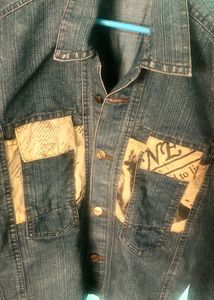 STUNNING UNISEX DENIM JACKET