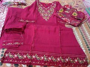 Embroidered Kurta Set