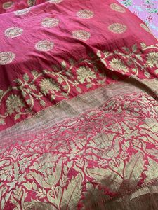Red &amp; Gold Saree Without Blouse