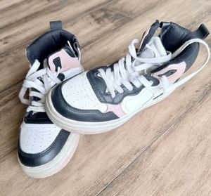 Zara High Top Sneakers with contrast
