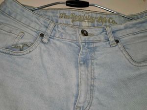 Light Wash Jeans with Side Detail
