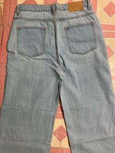 Ripped Wide Leg Jeans