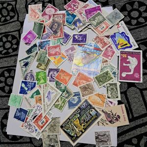 Vintage set of 100 Stamps for Collection
