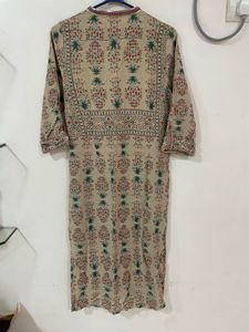 Elegant Floral Printed Kurta
