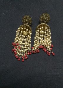 Latkan Jhumkas