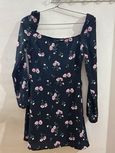 H&amp;M Floral Bodycon Dress