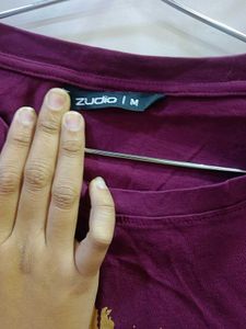 Maroon Graphic Print T-shirt