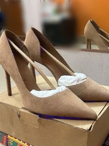 Elegant Heels - Perfect for Any Occasion