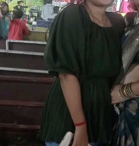 Chic Green Top