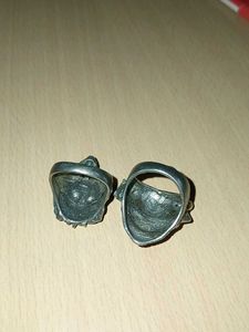 set of 2 animal face rings