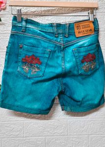 Size 26/28 🎁Buy 2 Get 1 Free 🎁Denim Shorts