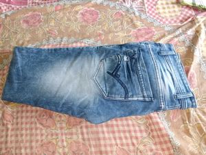 Light Wash Denim Jeans