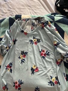 Floral Print Top - Sz. Unknown