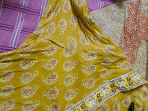 KianaWomen Pure Cotton Kurta