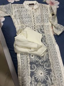 Chikan kari Kurti