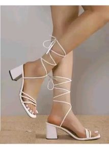 White Preety Heels 👠