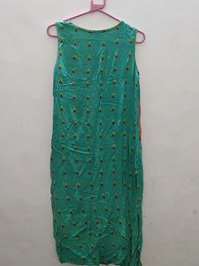 Ateesa Abstract Kurti Sleeves Attached Inside