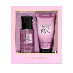 Victoria's Secret Velvet Petals Set