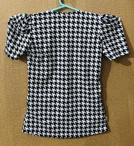 Printed Black Stylish Top.!! 📌Price Drop