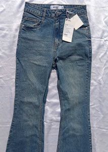 Tint Wash Flare Jeans