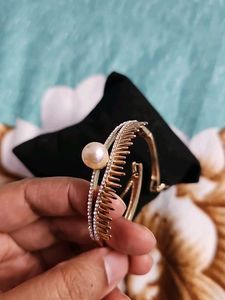 Pearl &amp; Rhinestone Bangle Bracelet