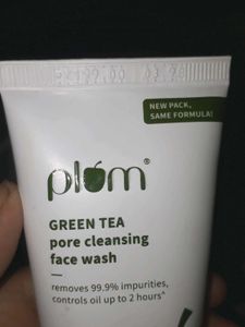Plum Green Tea Face Wash