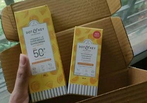 Dot & Key Skincare Kit