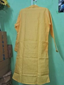 Yellow &amp; White Top Set