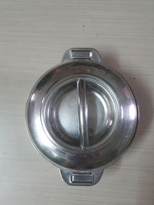 Stainless Steel Roti Dabba,not More Used. Small dent On Side Area, Very Good Condition 👍.