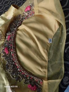 1 pics  gown yellow color 💛 😍 with dupatta