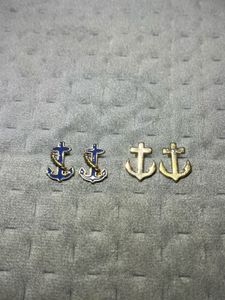 Anchor earrings