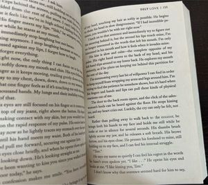 Ugly Love: A Novel by Colleen Hoover