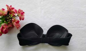 Victoria&#39;s secret : Black Strapless Bra