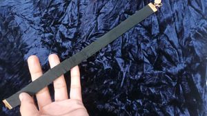 Sparkling Rhinestone Choker