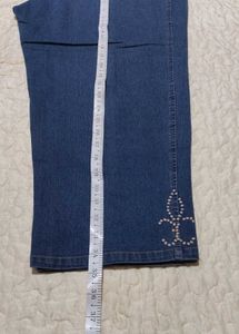 Women Capri Size 32/34