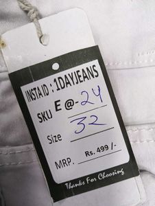 E@24 Size-32 Slim Jeans
