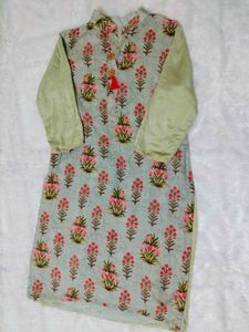 Woman Straight Kurti